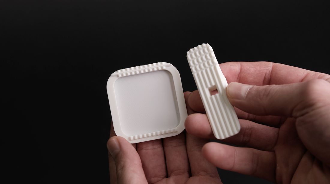 Base plate and stamp comb