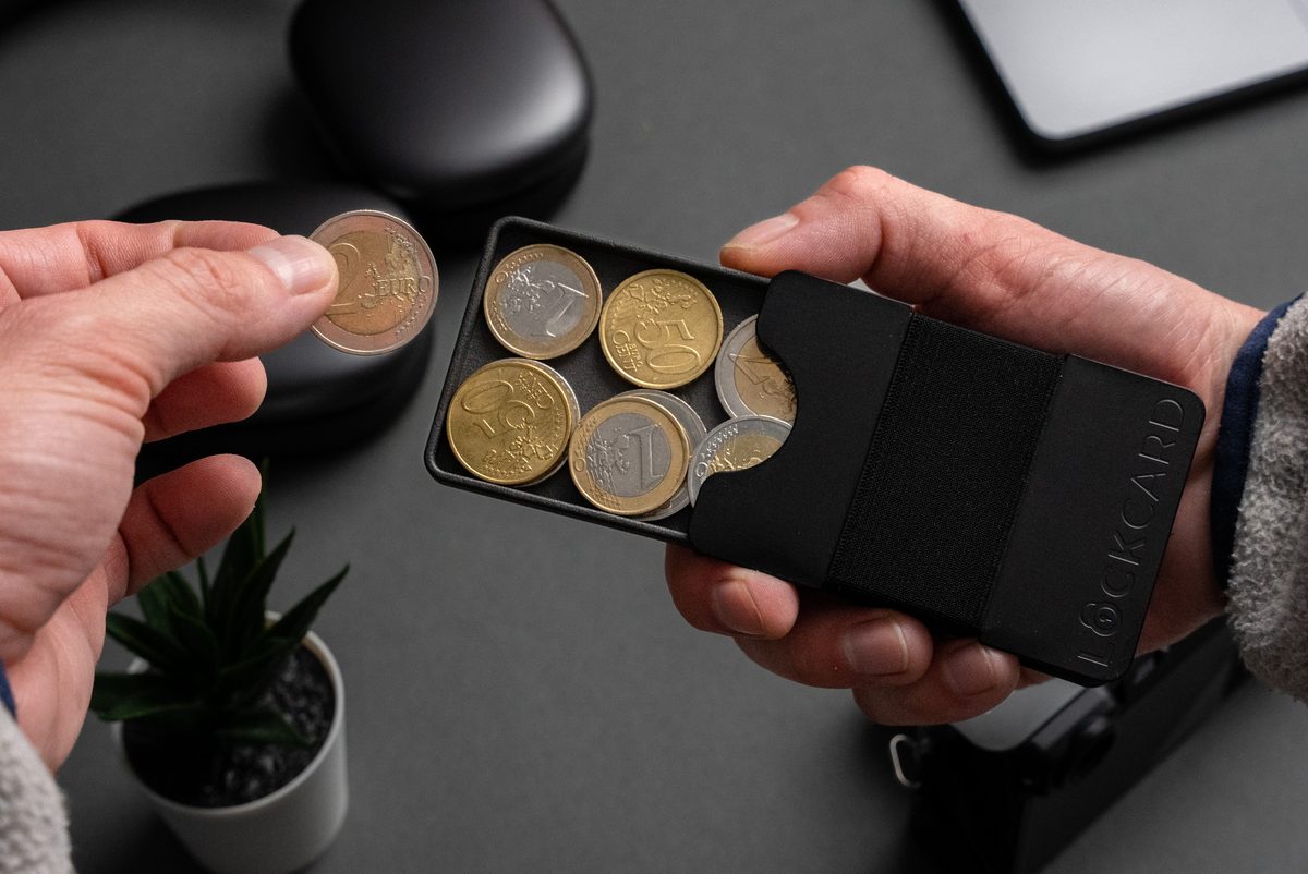 Lockcard coin module with coins